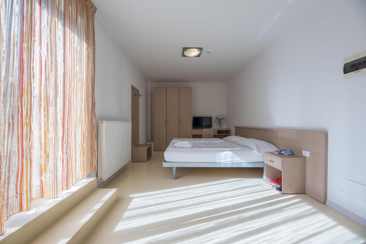 Andrian Residence מראה חיצוני תמונה